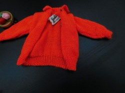 976 sweater a